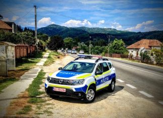 Conflict la o instituție publică din Gorj. Secretara generală, lovită cu ușa de un reprezentant al unității
