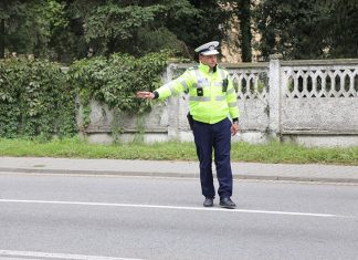 Acțiuni BLITZ ale polițiștilor rutieri în Gorj: peste 180 de sancțiuni, dintre care peste 100 pentru viteză, și 17 permise reținute