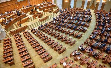 Moțiunea de cenzură împotriva guvernului Bolojan a fost adoptată