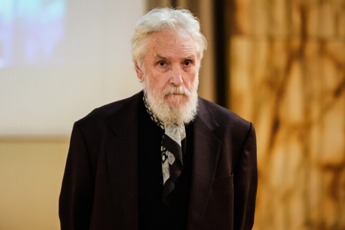 587046540_1301163478722985_5082240959355245378_n