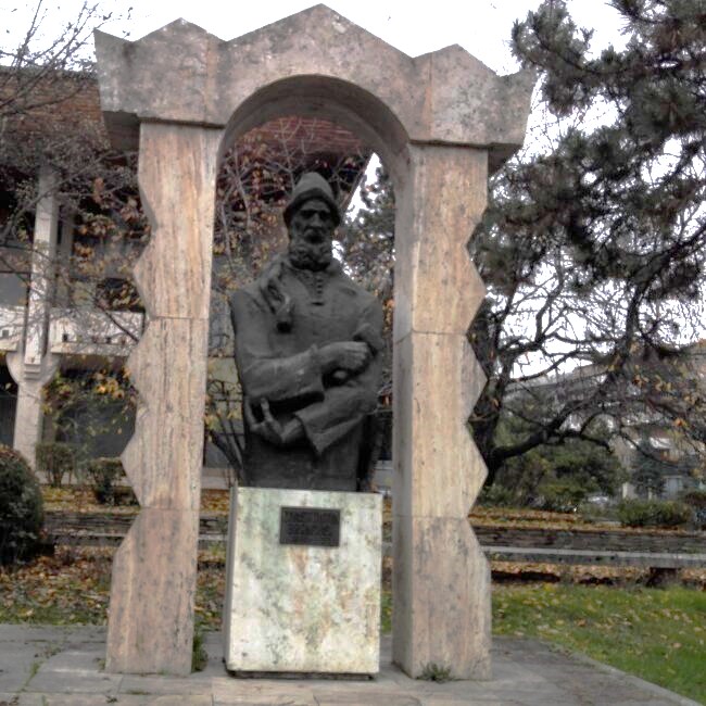 brancusi statuie irimescu