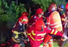 Tânăr de 19 ani, încarcerat într-un autoturism care a intrat într-un cap de pod