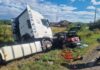 Două persoane au fost rănite într-un accident pe DN 67D, la Câlnic. Impact între un autoturism și o autoutilitară aflată în depășire