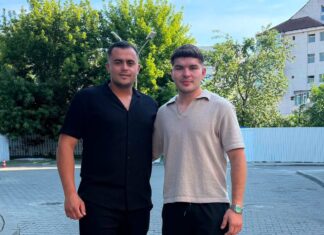 Doi pompieri gorjeni în timpul liber, primii salvatori la un grav accident rutier în Lelești. Un adolescent de 16 ani a murit